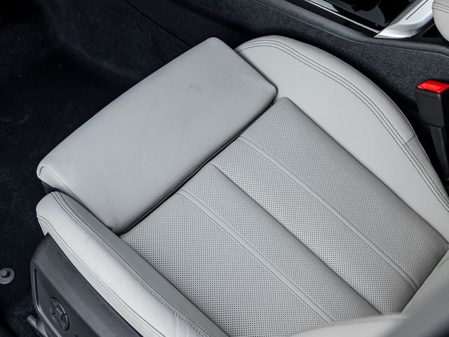 2026 Audi Q5 2.0T Premium Plus quattro