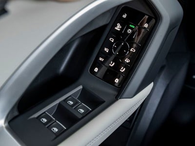 2026 Audi Q5 2.0T Premium Plus quattro