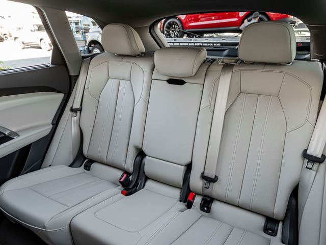 2026 Audi Q5 2.0T Premium Plus quattro