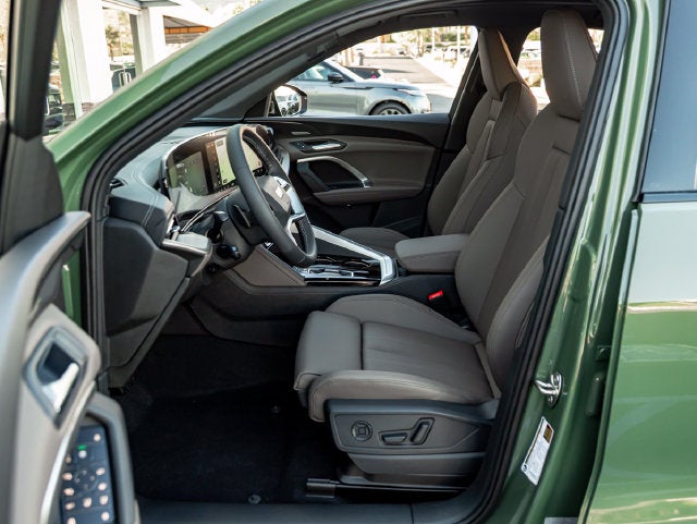 2026 Audi Q5 2.0T Premium Plus quattro