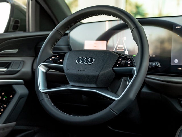 2026 Audi Q5 2.0T Premium Plus quattro