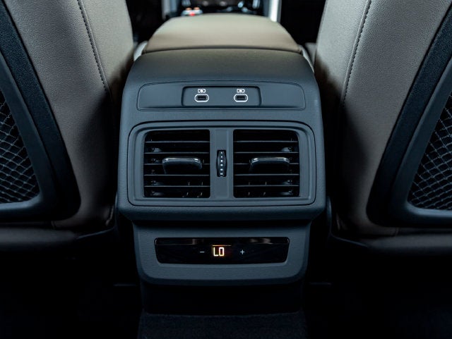 2026 Audi Q5 2.0T Premium Plus quattro