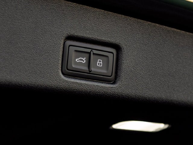 2026 Audi Q5 2.0T Premium Plus quattro