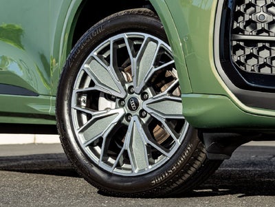 2026 Audi Q5 2.0T Premium Plus quattro