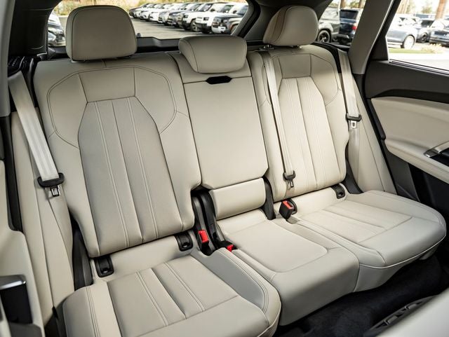 2026 Audi Q5 2.0T Premium Plus quattro