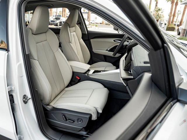 2026 Audi Q5 2.0T Premium Plus quattro