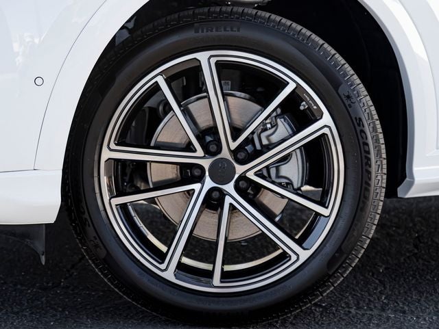 2026 Audi Q5 2.0T Premium Plus quattro