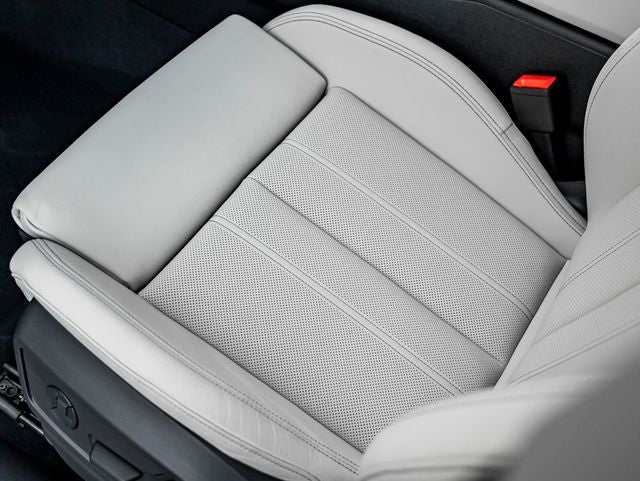 2026 Audi Q5 2.0T Premium Plus quattro