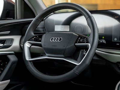 2026 Audi Q5 2.0T Premium Plus quattro