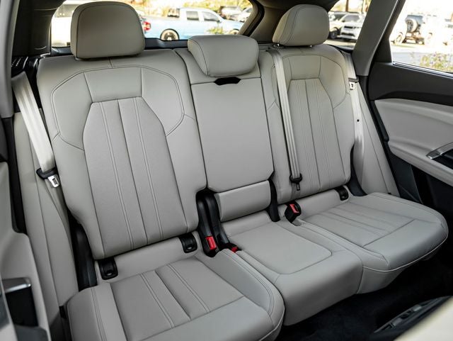 2026 Audi Q5 2.0T Premium Plus quattro