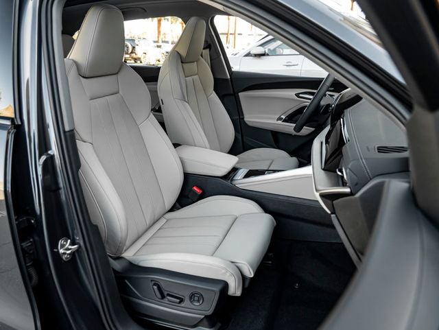 2026 Audi Q5 2.0T Premium Plus quattro