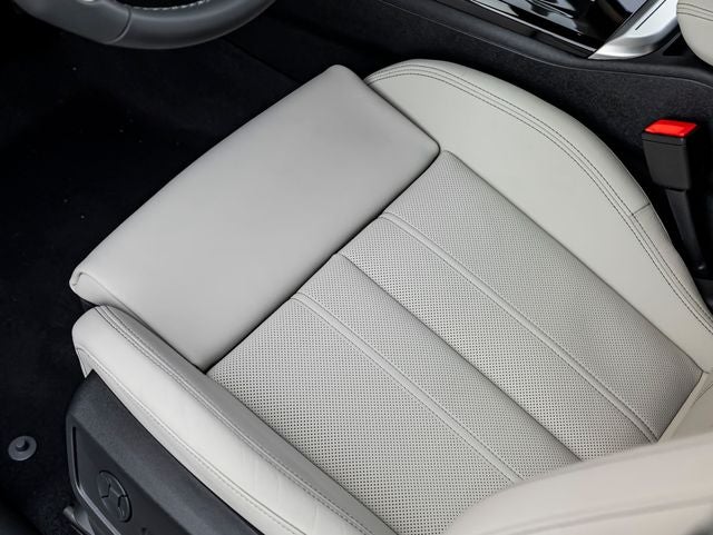 2026 Audi Q5 2.0T Premium Plus quattro