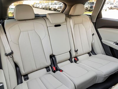 2026 Audi Q5 2.0T Premium Plus quattro