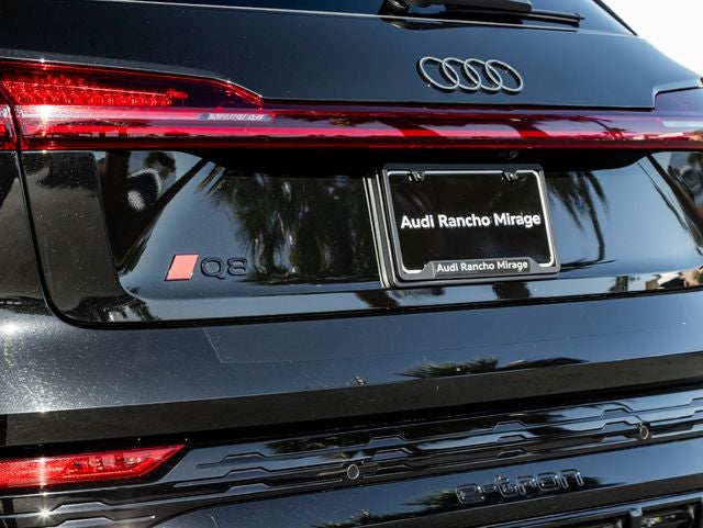 2024 Audi Q8 e-tron Prestige quattro