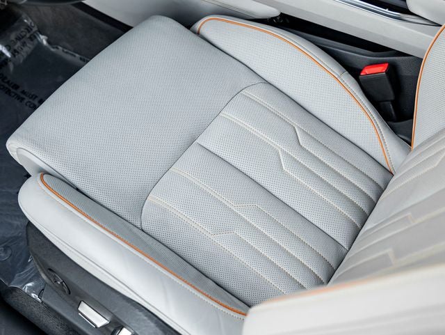 2024 Audi Q8 e-tron Prestige quattro