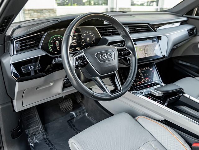 2024 Audi Q8 e-tron Prestige quattro
