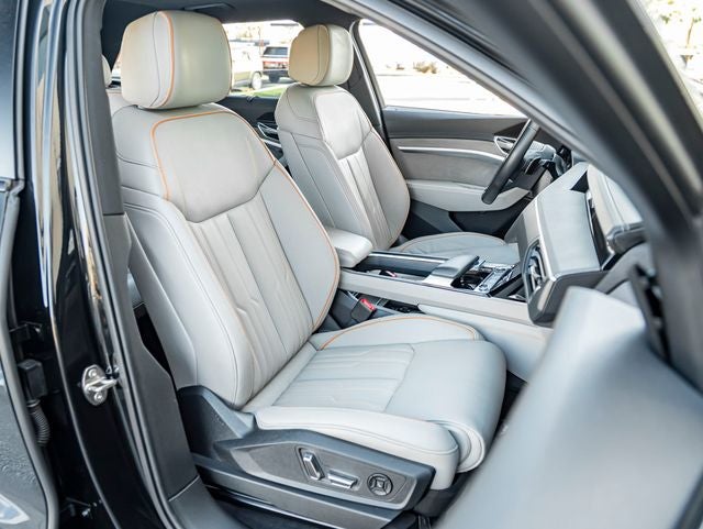 2024 Audi Q8 e-tron Prestige quattro