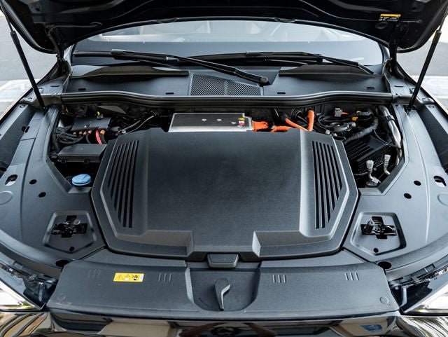 2024 Audi Q8 e-tron Prestige quattro
