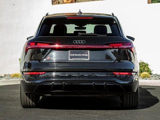 2024 Audi Q8 e-tron Prestige quattro