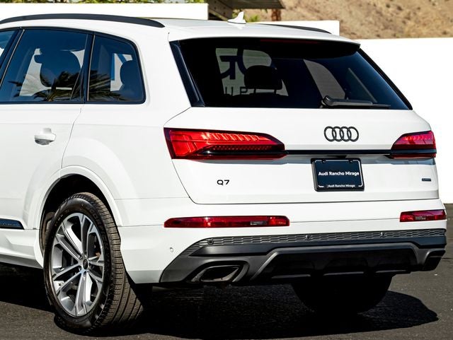 2025 Audi Q7 45 Premium quattro