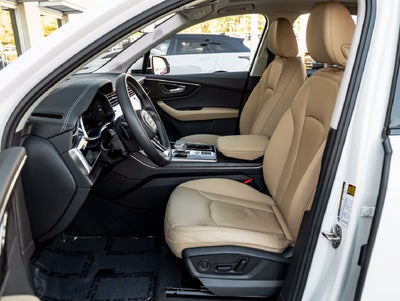 2025 Audi Q7 45 Premium quattro