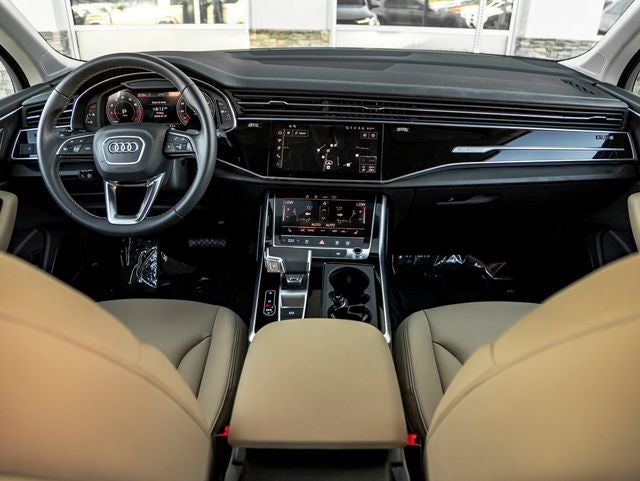 2025 Audi Q7 45 Premium quattro