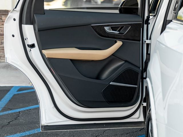 2025 Audi Q7 45 Premium quattro