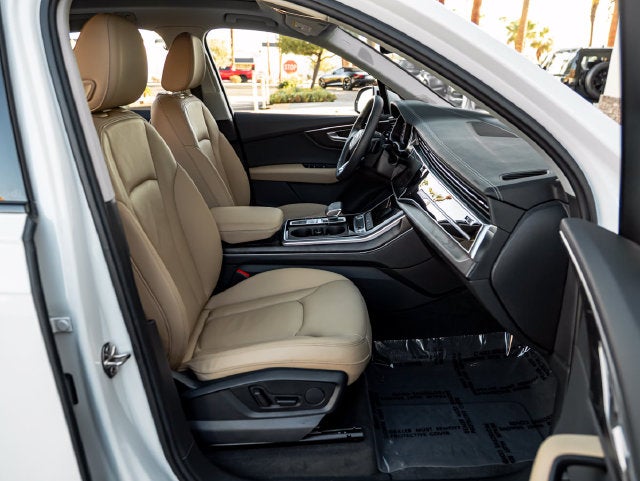 2025 Audi Q7 45 Premium quattro