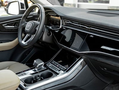 2025 Audi Q7 45 Premium quattro