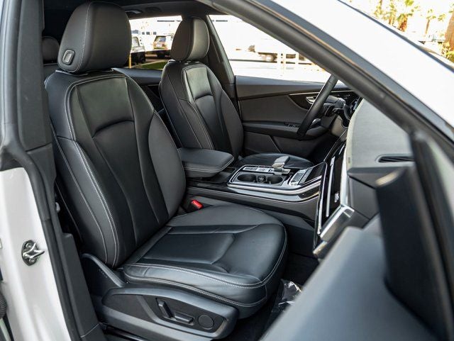 2020 Audi Q8 55 Premium quattro