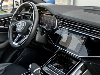 2020 Audi Q8 55 Premium quattro