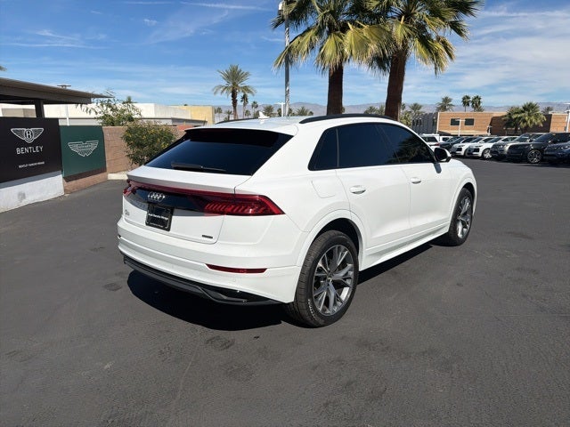 2020 Audi Q8 55 Premium quattro