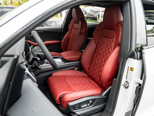 2026 Audi SQ8 4.0T Premium Plus quattro