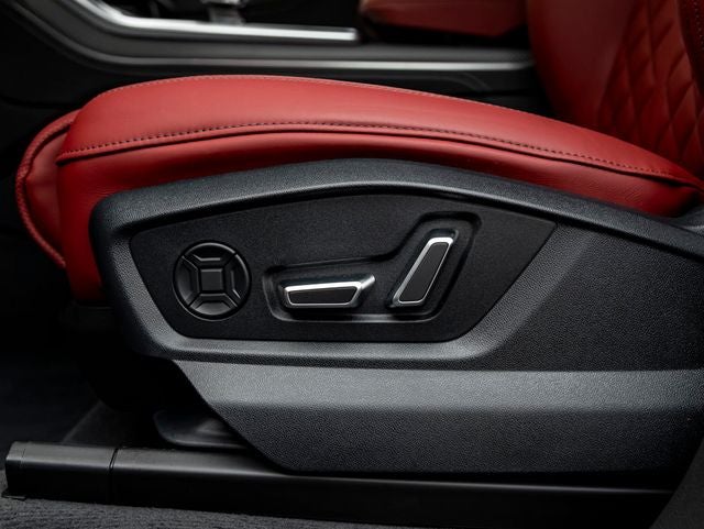 2026 Audi SQ8 4.0T Premium Plus quattro
