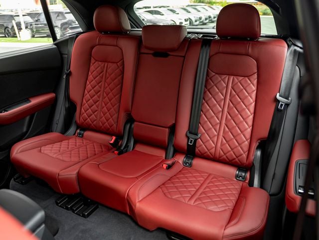 2026 Audi SQ8 4.0T Premium Plus quattro
