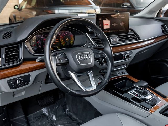 2023 Audi Q5 40 Premium Plus quattro