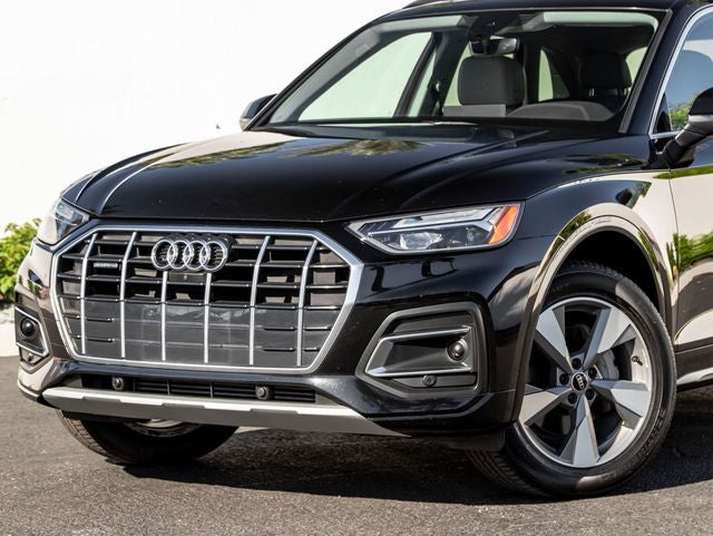 2023 Audi Q5 40 Premium Plus quattro