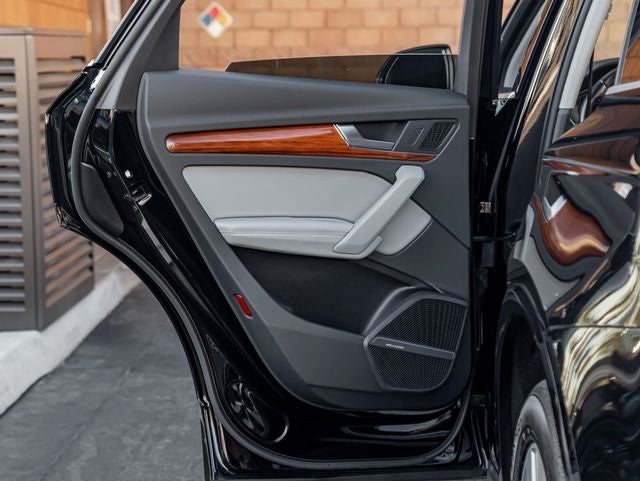 2023 Audi Q5 40 Premium Plus quattro