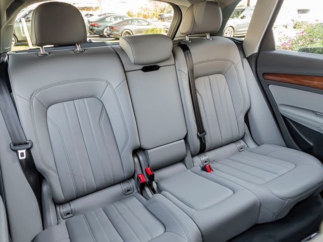 2023 Audi Q5 40 Premium Plus quattro