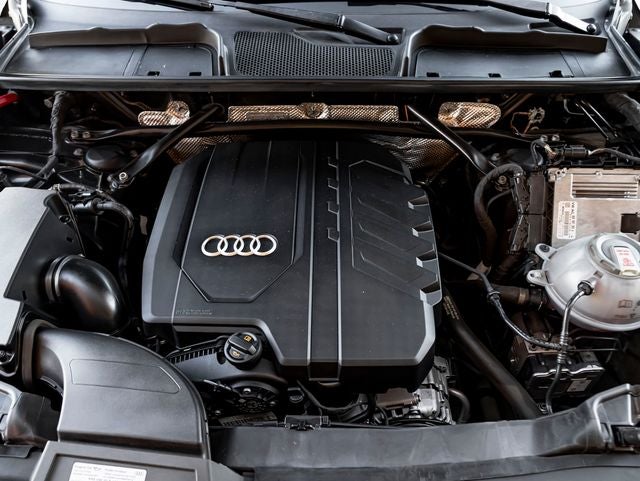 2023 Audi Q5 40 Premium Plus quattro