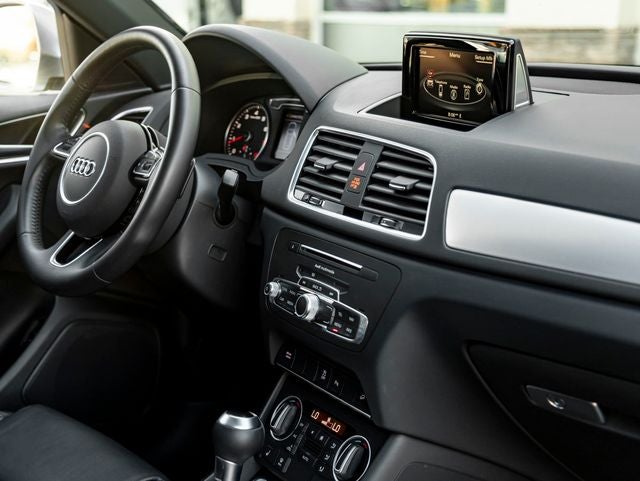 2018 Audi Q3 2.0T Premium