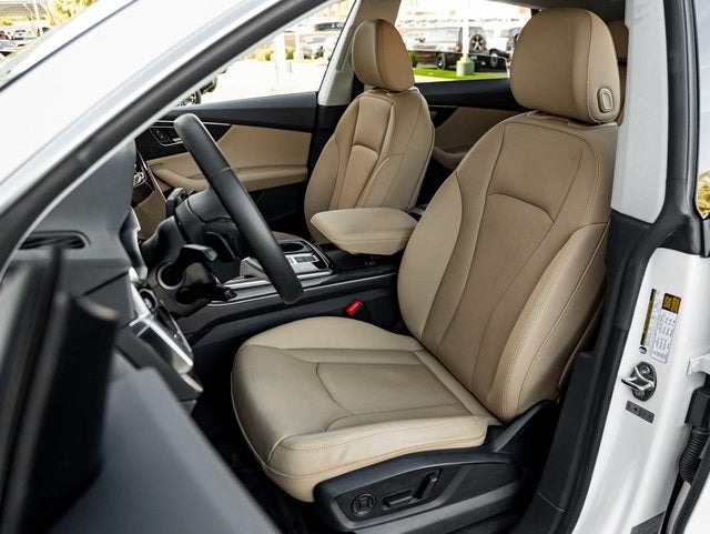 2021 Audi Q8 55 Premium Plus quattro