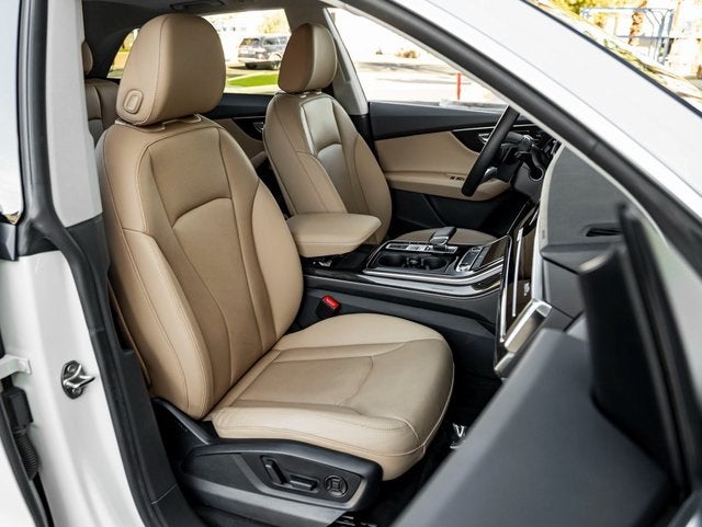 2021 Audi Q8 55 Premium Plus quattro