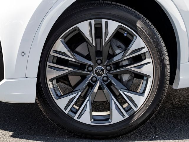2024 Audi Q8 55 Premium Plus quattro