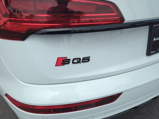 2022 Audi SQ5 Prestige quattro
