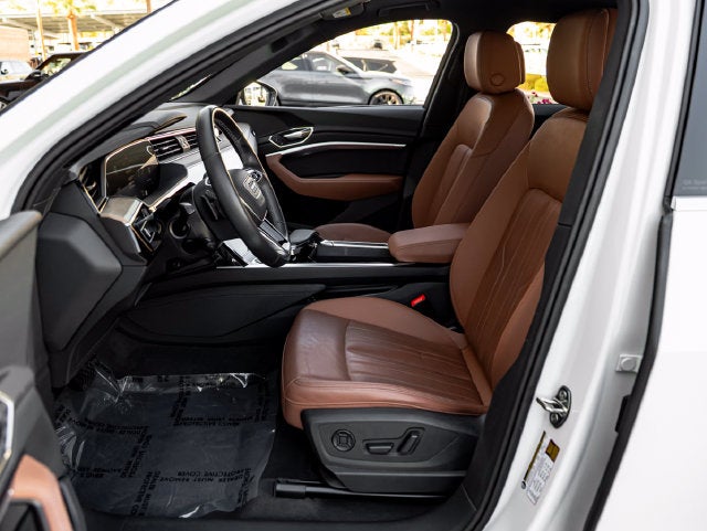 2024 Audi Q8 Sportback e-tron Premium Plus S line quattro