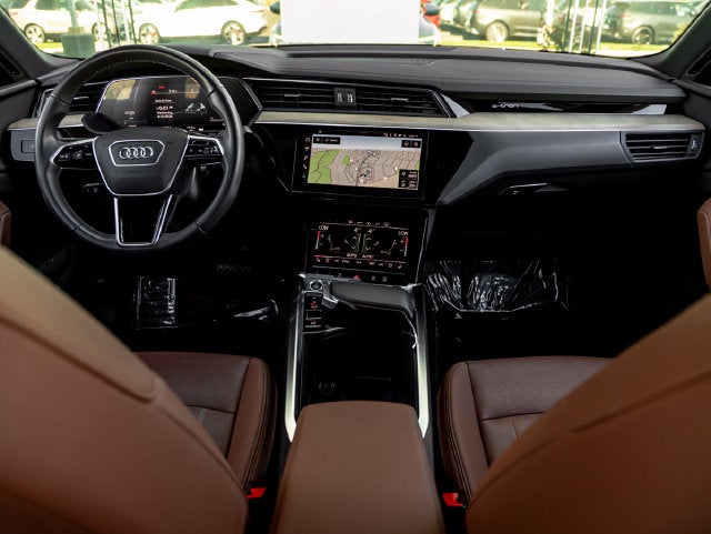 2024 Audi Q8 Sportback e-tron Premium Plus S line quattro