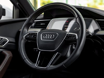 2024 Audi Q8 Sportback e-tron Premium Plus S line quattro