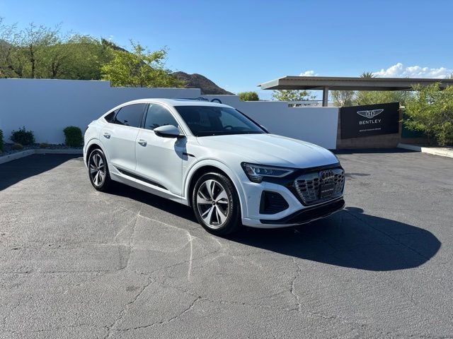 2024 Audi Q8 Sportback e-tron Premium Plus S line quattro