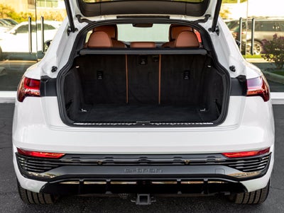 2024 Audi Q8 Sportback e-tron Premium Plus S line quattro